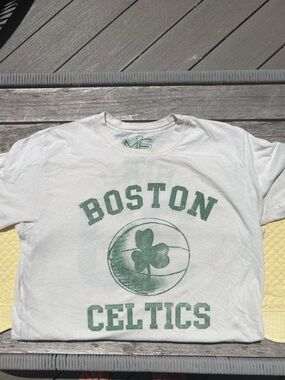 Boston Celtics Vintage-Style Short Sleeve Tee - White/Green